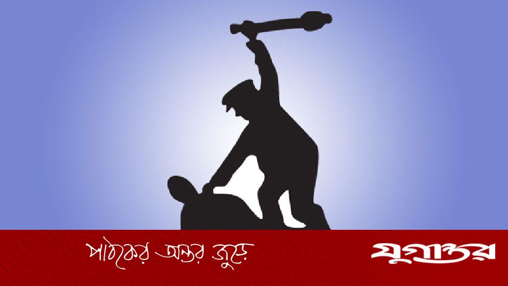 কালীগঞ্জে চার ভাইসহ ৫ জনকে কুপিয়ে জখম, আটক ৩