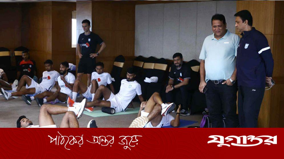 ‘কাঠমান্ডুর অবস্থা খারাপ, আমরা হোটেলেই আছি’