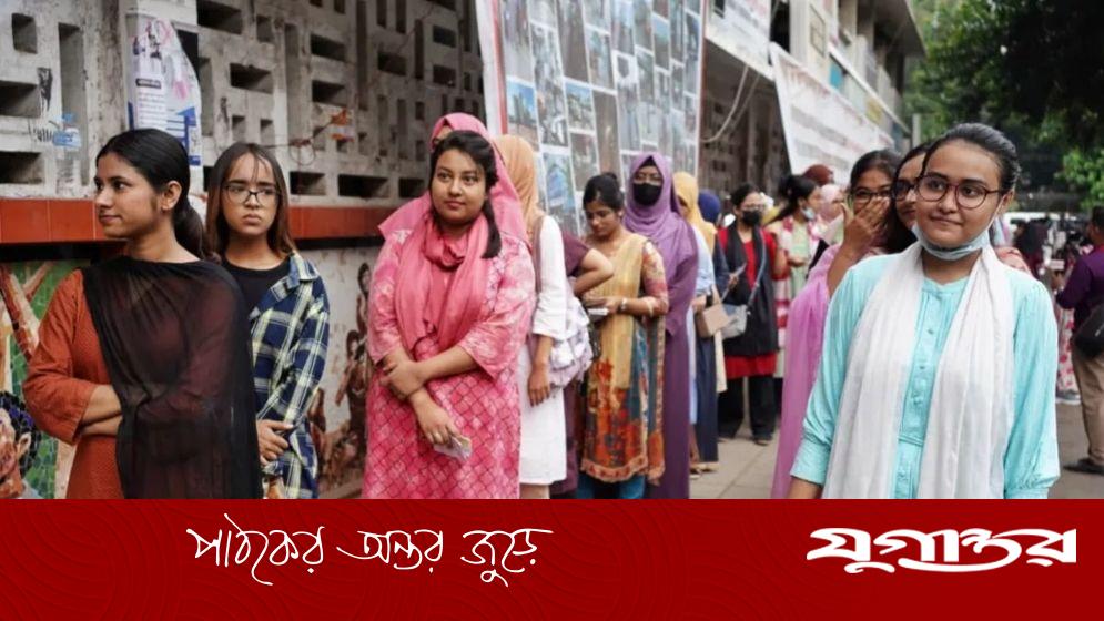 ৮০ শতাংশের বেশি ভোট পড়েছে, জানালেন রিটার্নিং কর্মকর্তারা