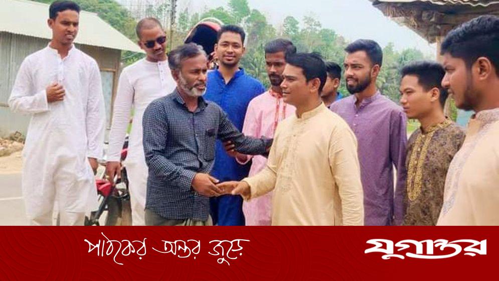 এক দশকে দর্জি থেকে কোটিপতি