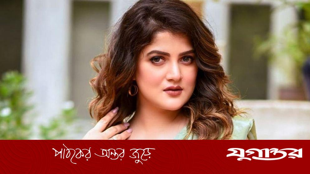 নিজেকে নতুনভাবে প্রমাণের তাগিদ অনুভব করি: শ্রাবন্তী