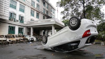 বিদ্রোহে বিধ্বস্ত নেপাল, দেখুন ছবিতে