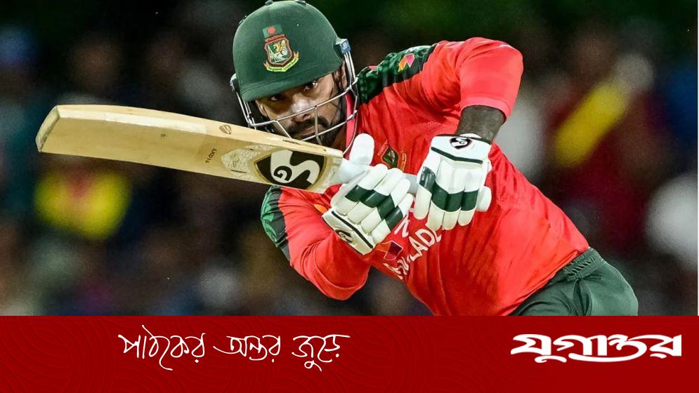 সাজঘরে দুই ওপেনার, দলকে এগিয়ে নিচ্ছেন লিটন-তাওহিদ