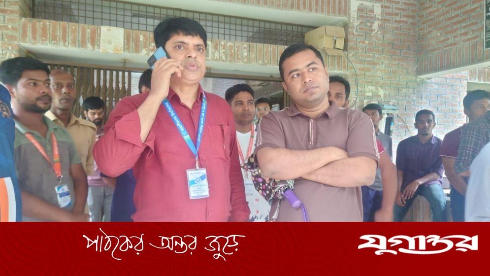 রবীন্দ্রনাথ হল থেকে ছাত্রদলের কেন্দ্রীয় নেতা আটক