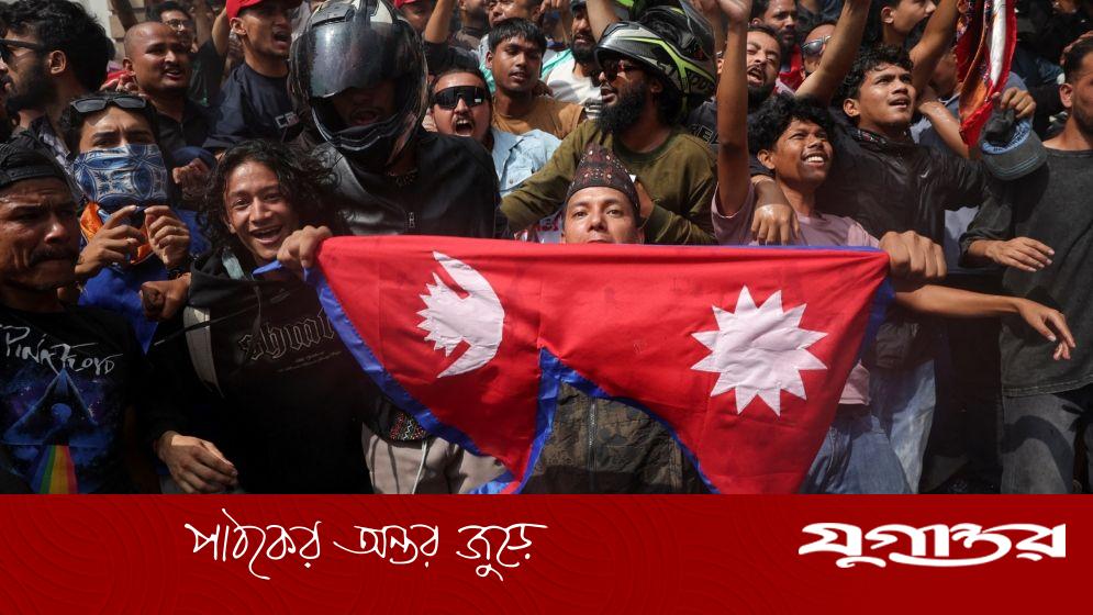 কোন পথে নেপাল