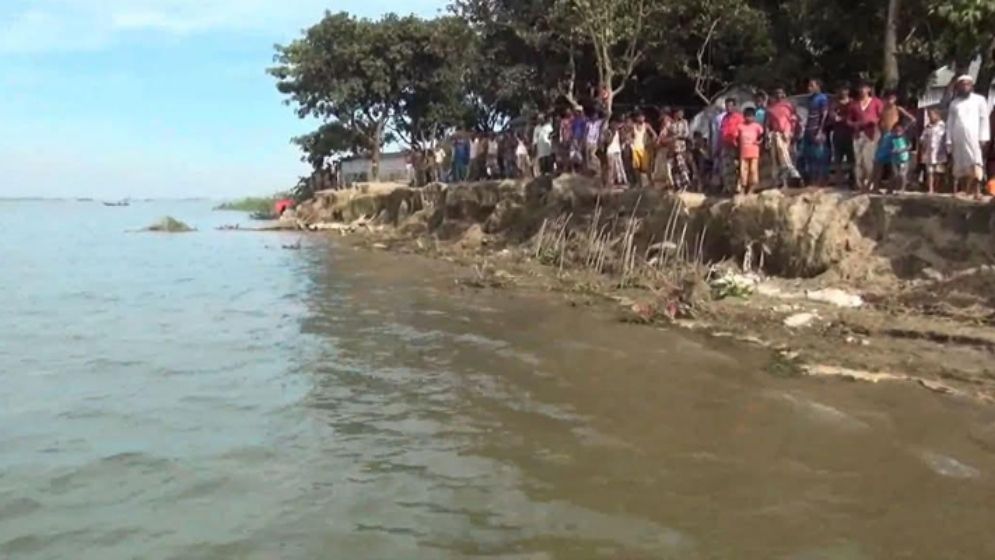 নেত্রকোনায় স্পিডবোট-নৌকার সংঘর্ষে নিখোঁজ ৪ শিশু