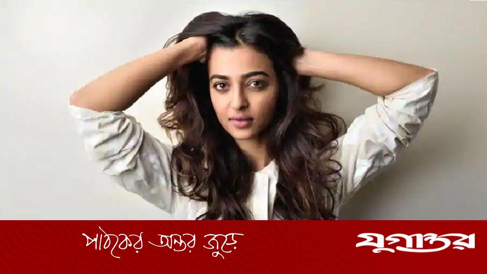 চা-কফি নয়, বিশেষ পানীয় পান করেন রাধিকা