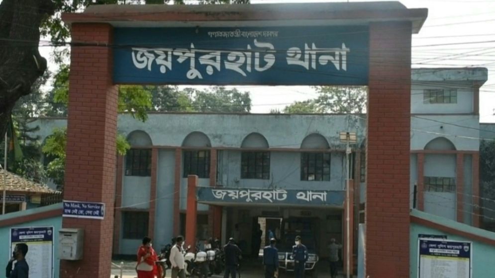 দাম্পত্য কলহে প্রাণ গেল গৃহবধূর, স্বামী আটক