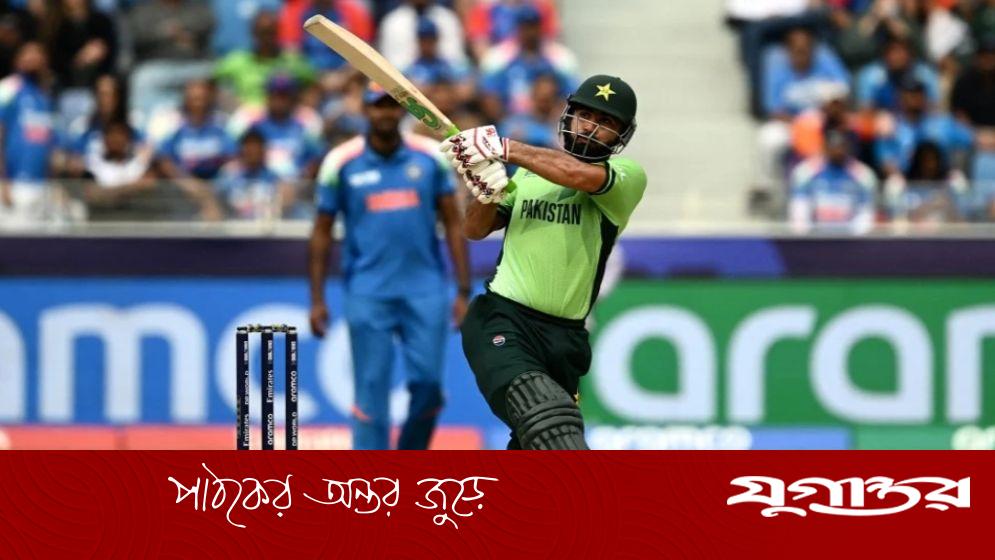 সবকিছু ছেড়ে ভারত-পাকিস্তানকে ম্যাচে মনোযোগ দিতে বললেন তিনি
