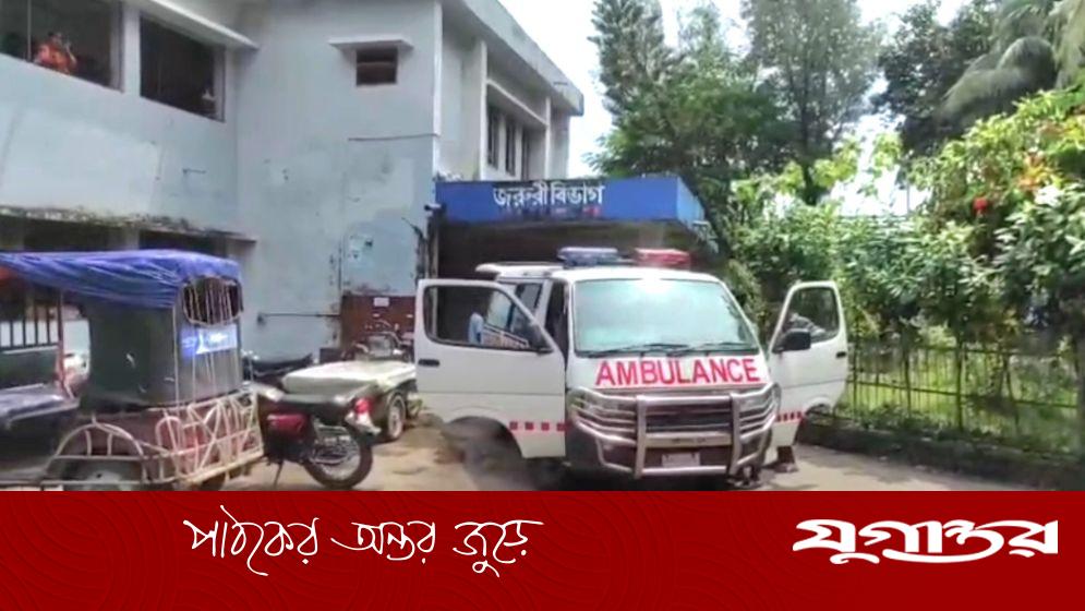 মাছধরার ট্রলারে সিলিন্ডার বিস্ফোরণ, ৩ জেলে দগ্ধ