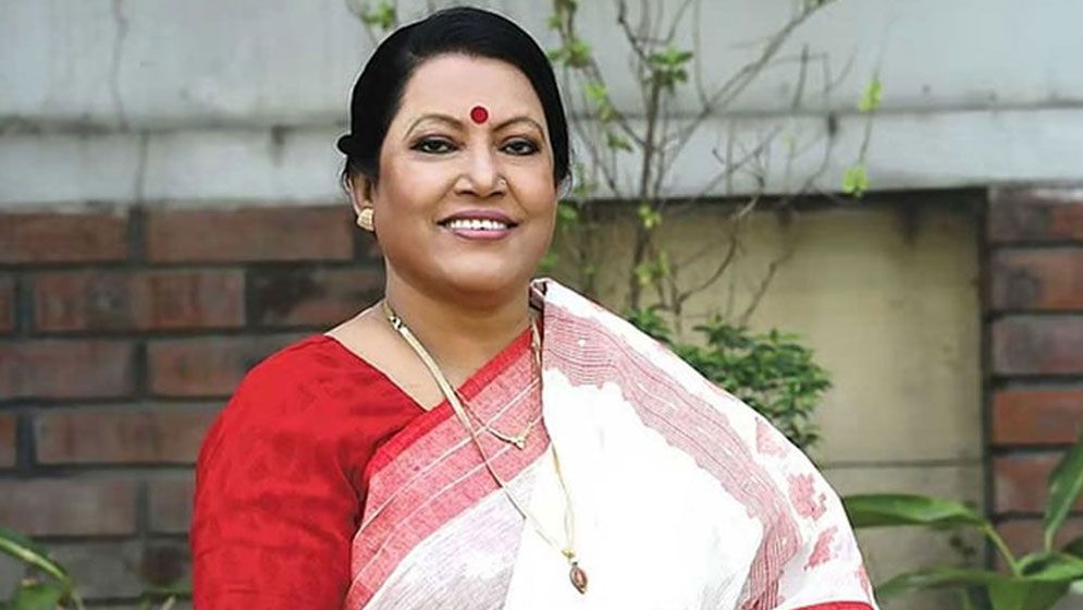 ফরিদা পারভীনের শেষ শ্রদ্ধা শহীদ মিনারে, দাফন কুষ্টিয়ায়