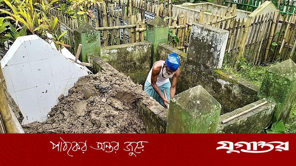 মা-বাবার কবরে দাফন হবে ফরিদা পারভীনের