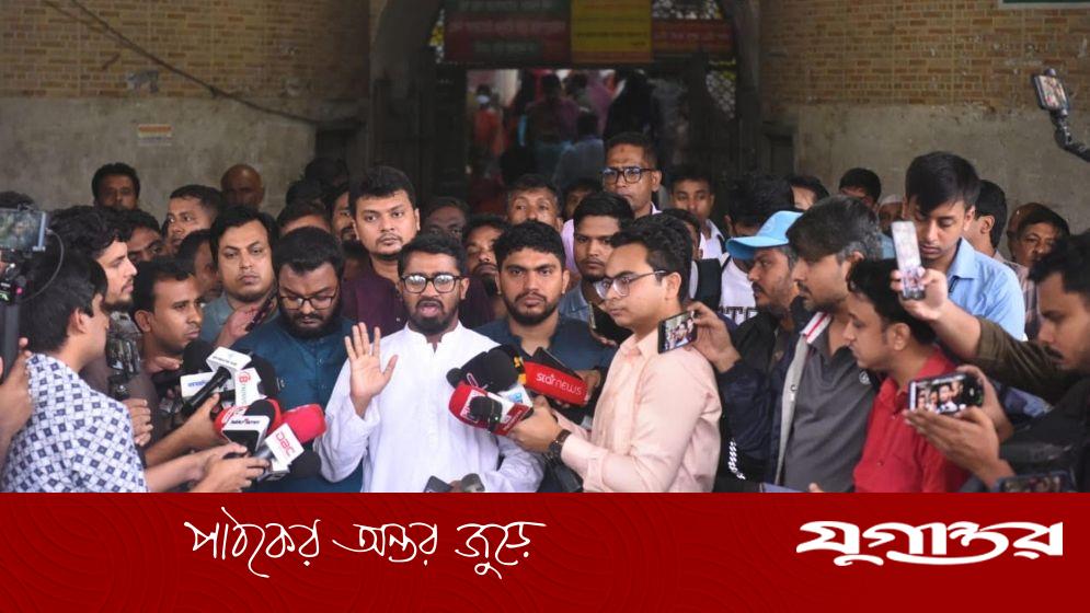 নুরের উন্নত চিকিৎসা নিয়ে সরকারের গড়িমসি স্পষ্ট: রাশেদ খান