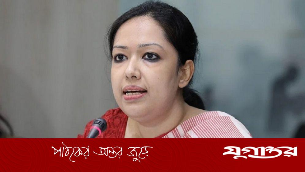 ‘দেশের অবস্থা শেষ’, কেন বললেন রুমিন ফারহানা