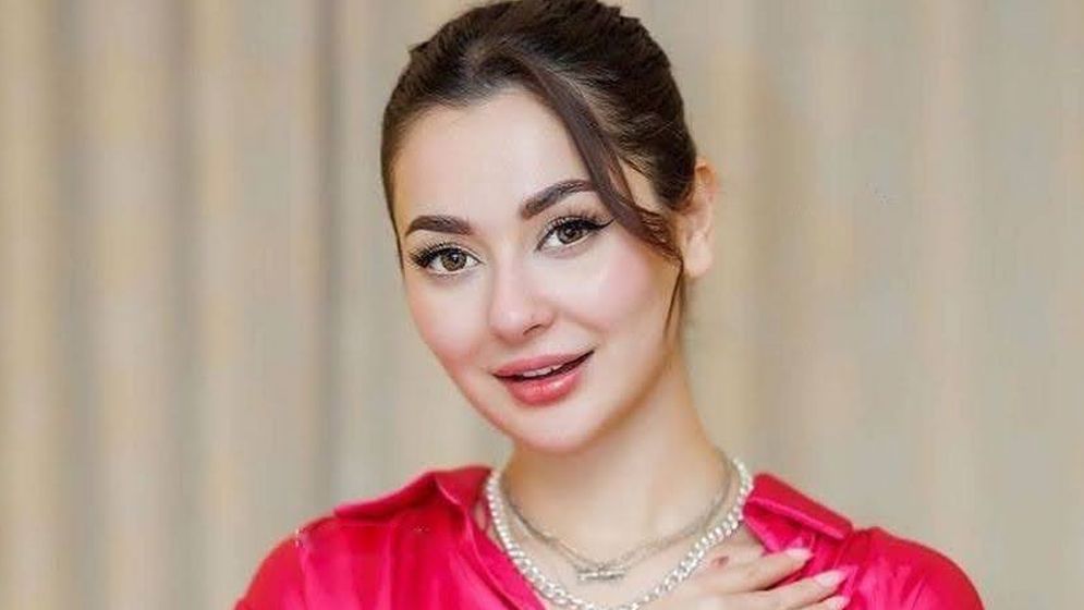 প্রথমবারের মতো ঢাকায় আসছেন হানিয়া আমির