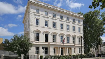 ব্রিটেনের মর্যাদাপূর্ণ রয়্যাল ডিফেন্স কলেজে ইসরাইলিদের জন্য নিষেধাজ্ঞা