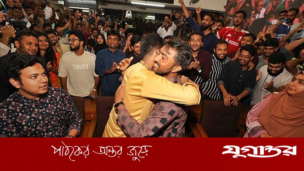 কোন্দল ও নেতিবাচক ইমেজে ভরাডুবি ছাত্রদল-বাগছাসের