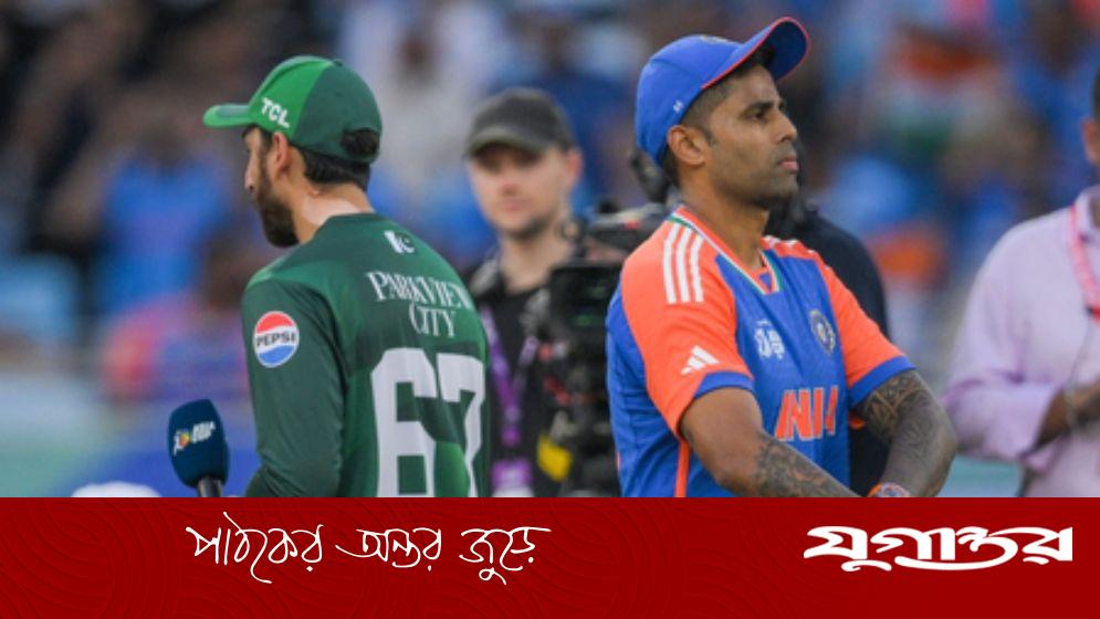 জানা গেল ‘হ্যান্ডশেক কাণ্ডের’ নেপথ্য কাহিনী
