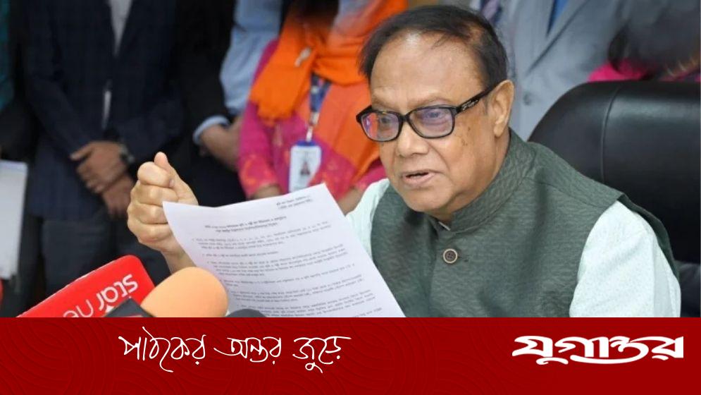 নগদ টাকার লেনদেন কমাতে কাজ করছে কেন্দ্রীয় ব্যাংক: গভর্নর