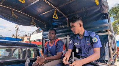 সাগরপাড়ে পর্যটকের অশ্লীল ভিডিও ধারণের দায়ে যুবককে কারাদণ্ড