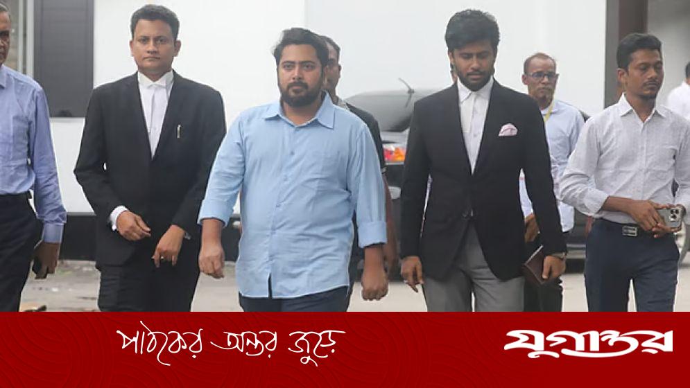 ‘রাজাকারের নাতিপুতি’ বলায় শিক্ষার্থীরা অপমানিত বোধ করেছিলেন: নাহিদ
