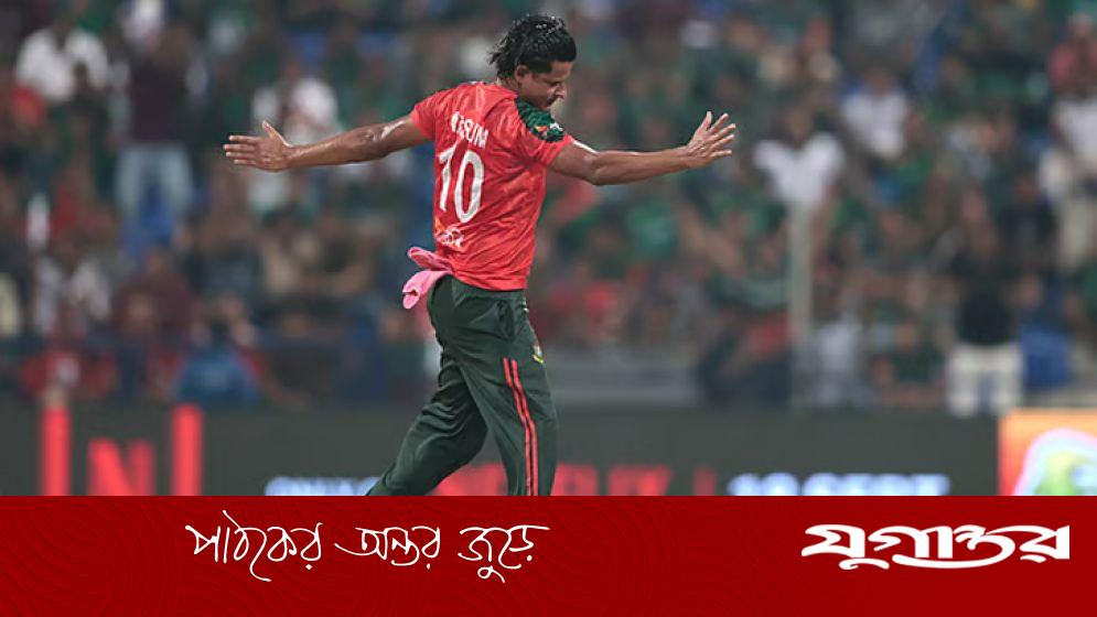 ২৪ বলে ১৬টি ‘ডট’ উপহার নাসুমের