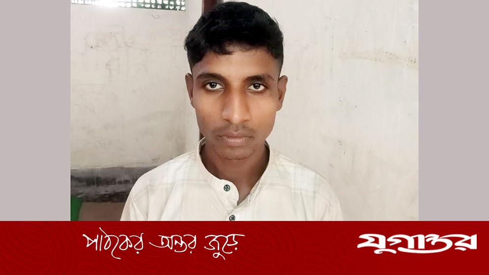 বাগমারায় চাঁদার দাবিতে মারধর তাঁতীদলের সেই নেতা গ্রেফতার
