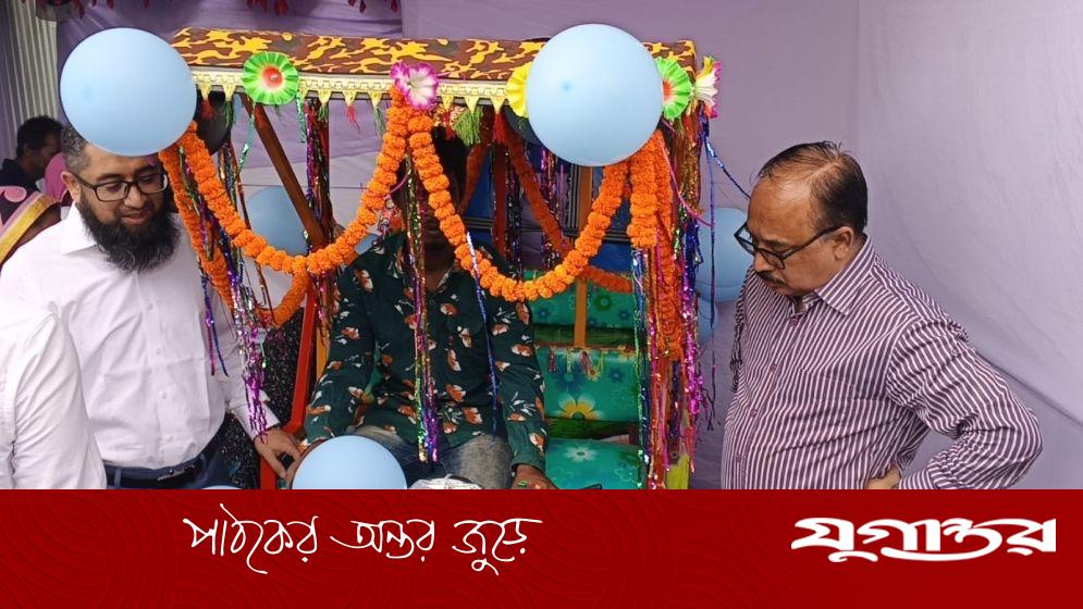 ‘কাজ করে খামু, ভিক্ষা করুম না’