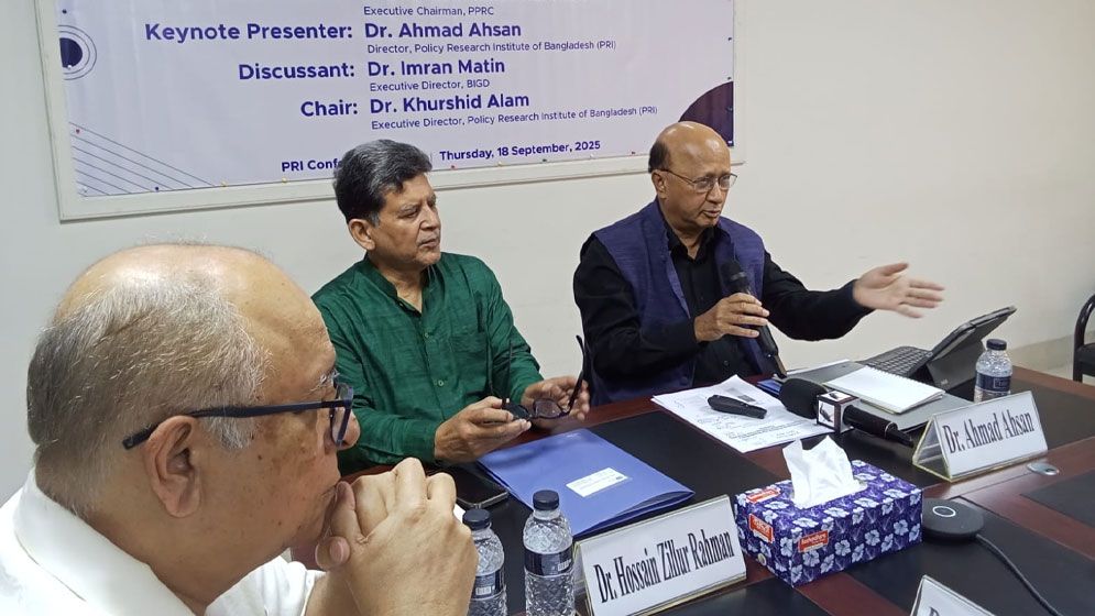 ঢাকাকেন্দ্রীক অপরিকল্পিত নগরায়নে বছরে জিডিপির ৬-১০% ক্ষতি