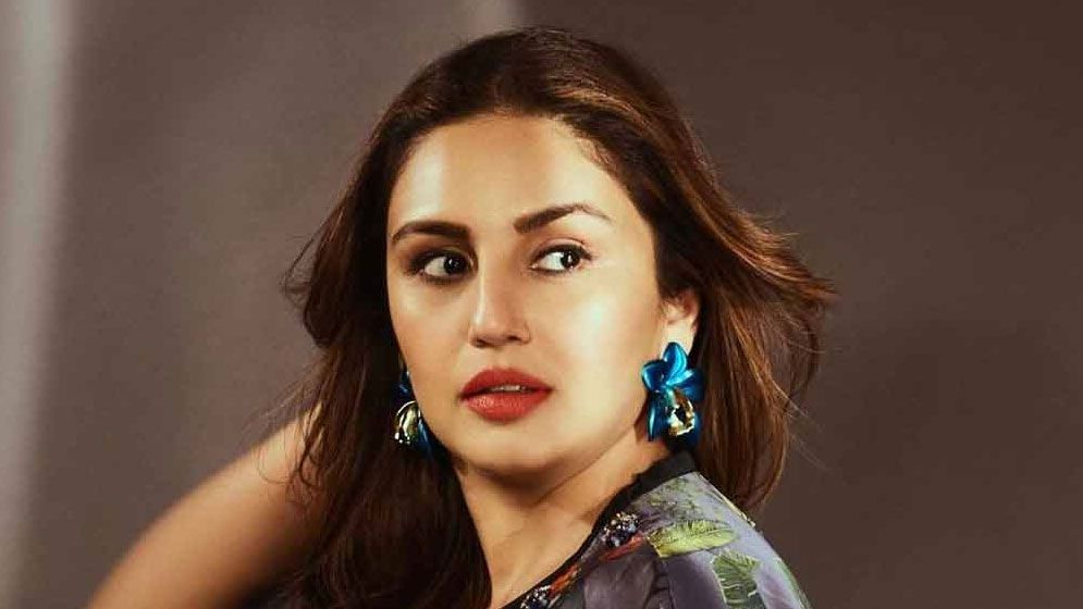 হুমার বাগদানের খবরে বলিউডে তোলপাড়, যা বললেন অভিনেত্রী