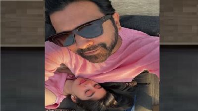 বৃত্তের ভেতর তাহসানকে খুঁজে পেয়েছেন রোজা