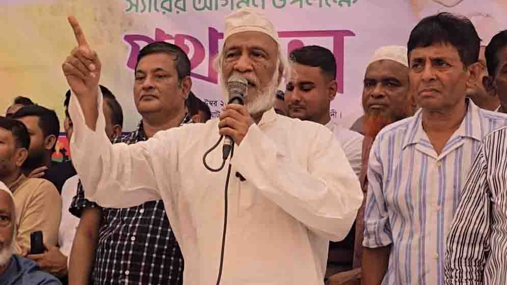 মানুষের অধিকার নিশ্চিত করাই প্রকৃত গণতন্ত্র: মঈন খান