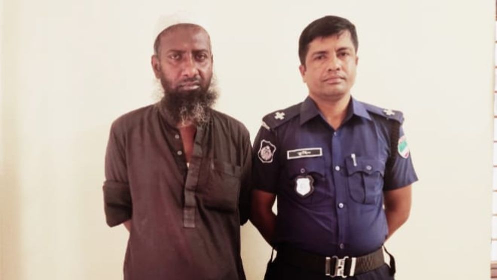 পুকুর থেকে কিশোরীর বিবস্ত্র লাশ উদ্ধার, লোমহর্ষক বর্ণনা বাবার