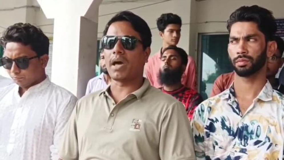 মেঘনায় আ.লীগ চেয়ারম্যানদের প্রবেশ ঠেকাতে ছাত্রদলের একাংশের হুঁশিয়ারি