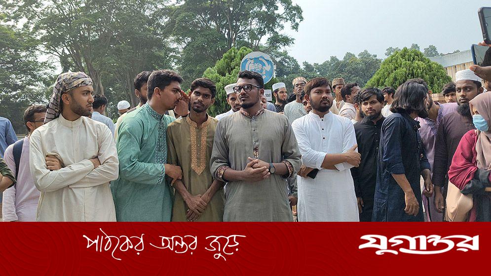 রাবিতে পোষ্য কোটা পুনর্বহাল, শিক্ষার্থীদের বিক্ষোভ