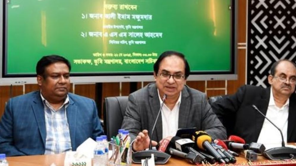 ডিজিটাল ভূমিসেবার চ্যালেঞ্জগুলো দ্রুতই কাটিয়ে ওঠা যাবে: ভূমি সচিব