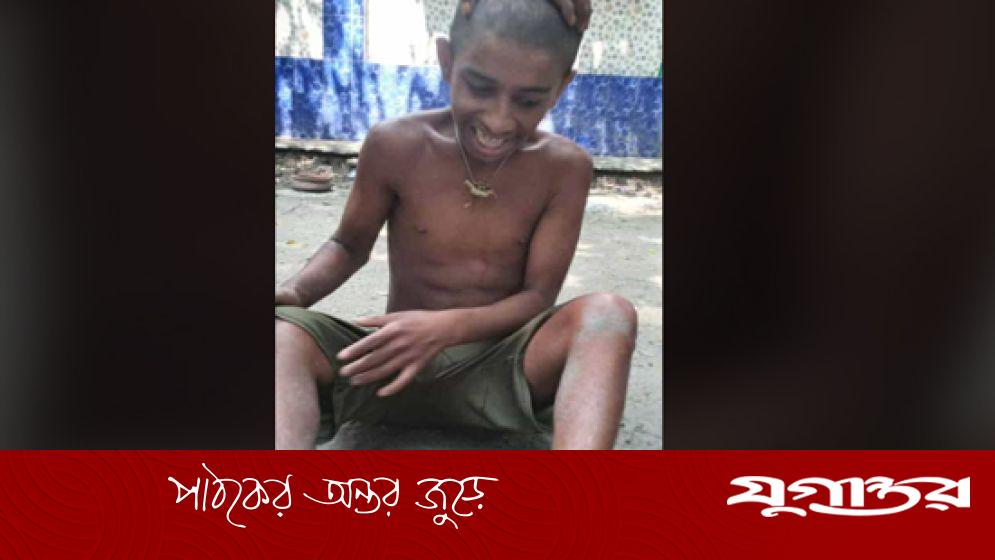 ছেলেকে বাঁচাতে নদীতে ঝাঁপ দিয়ে নিখোঁজ মা