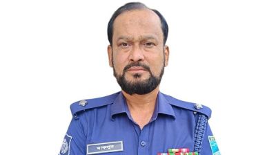 থানার ভেতরে বিএনপি নেতাকে বিশেষ সুবিধা, ওসি ক্লোজড