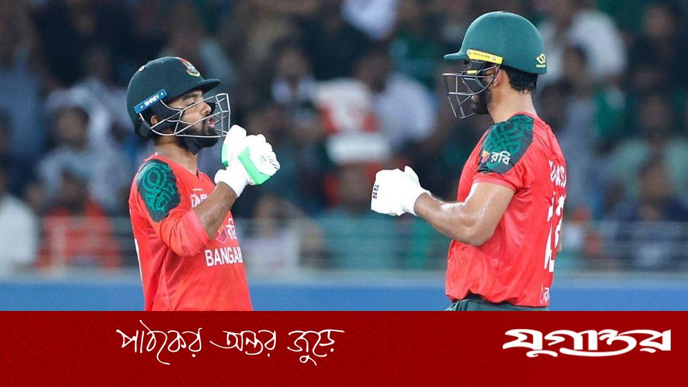 রুদ্ধশ্বাস লড়াইয়ে শ্রীলঙ্কাকে হারিয়ে শুভসূচনা বাংলাদেশের