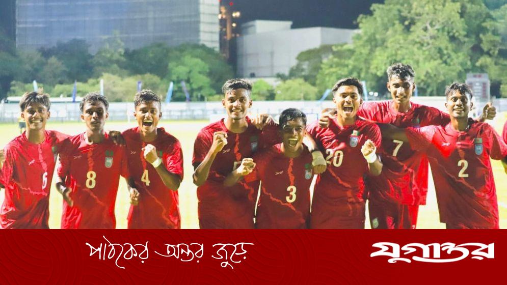 বাংলাদেশ গ্রুপ চ্যাম্পিয়ন