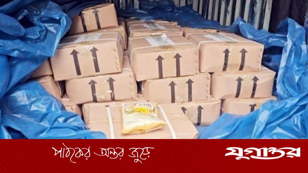 ভারতে গেল পূজার উপহারের ৫০০ কেজি চিনিগুড়া চাল