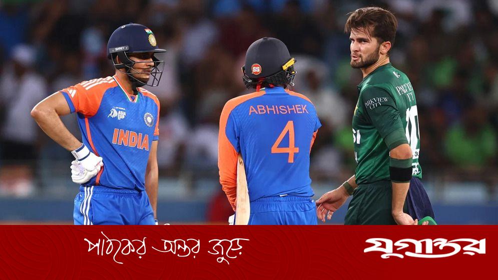 অভিষেক ও গিলের বিধ্বংসী জুটিতে বড় হার পাকিস্তানের