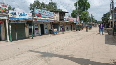 চাঁপাইনবাবগঞ্জে দ্বিতীয় দিনেও চলছে পরিবহণ শ্রমিকদের ধর্মঘট