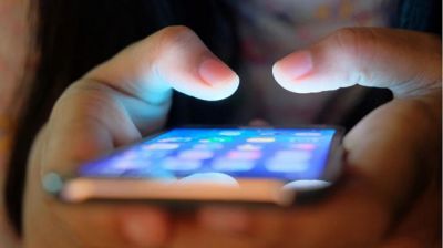 ১০ম শ্রেণি পর্যন্ত মোবাইল নিষিদ্ধ