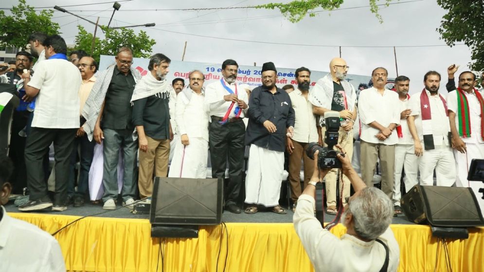 ফিলিস্তিনিদের পক্ষ নিলেন ভারতীয় অভিনেতা