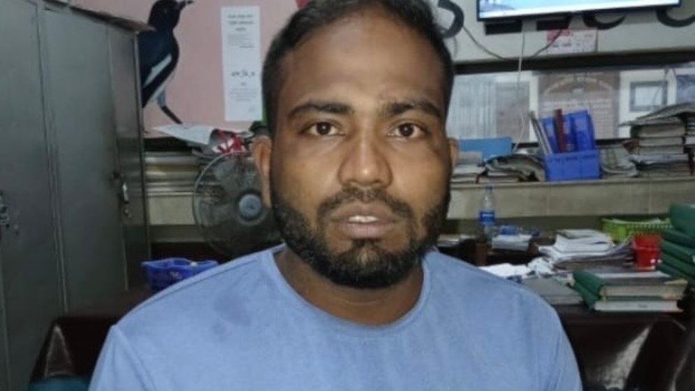 থানা থেকে পালালেন ছাত্রলীগ নেতা