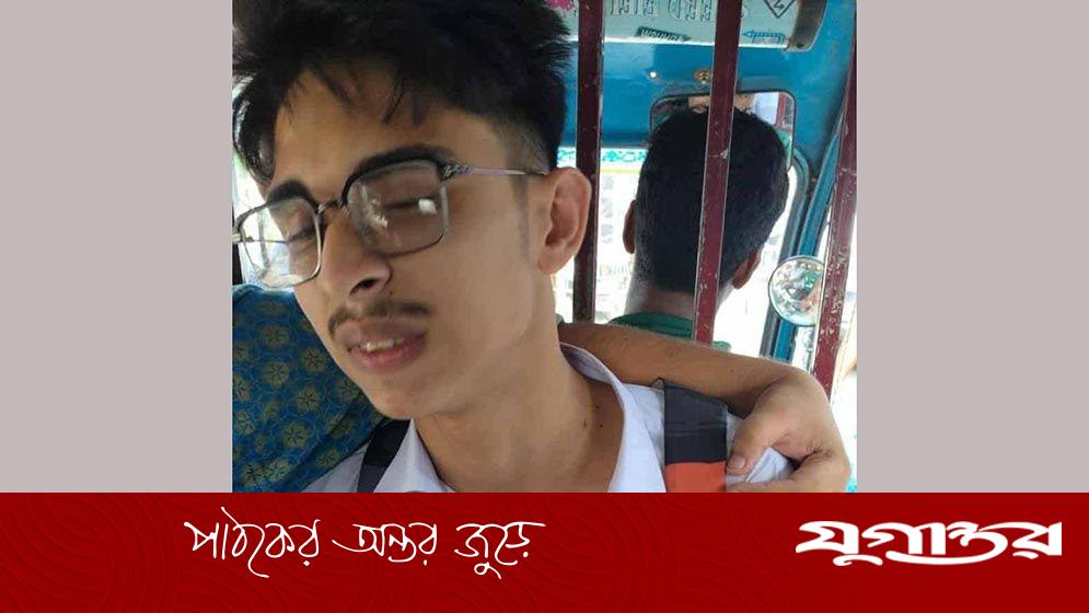 কলেজ প্রাঙ্গণে বিএনপি নেতার ছেলেকে ছুরিকাঘাত