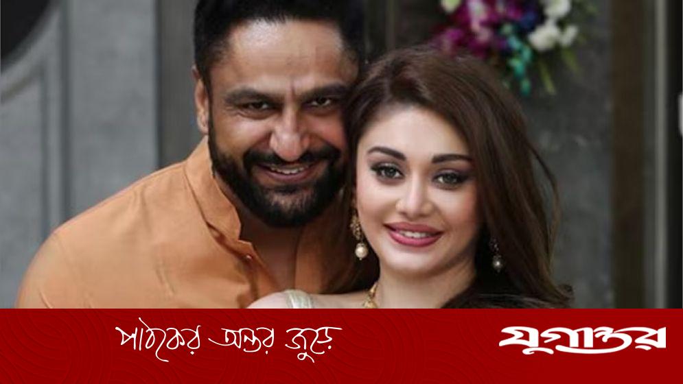 অভিনেত্রী শেফালির মৃত্যু নিয়ে যে অসত্য সামনে আনলেন স্বামী