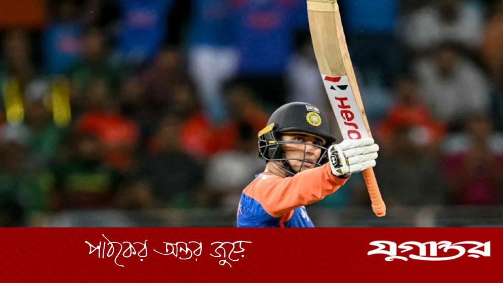 ব্যাটিং তাণ্ডব চালিয়ে ফিরলেন অভিষেক