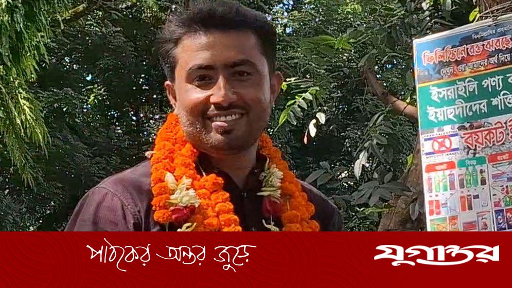 ভিপি হয়ে গ্রামের বাড়িতে জিতু, ফুলের মালায় বরণ